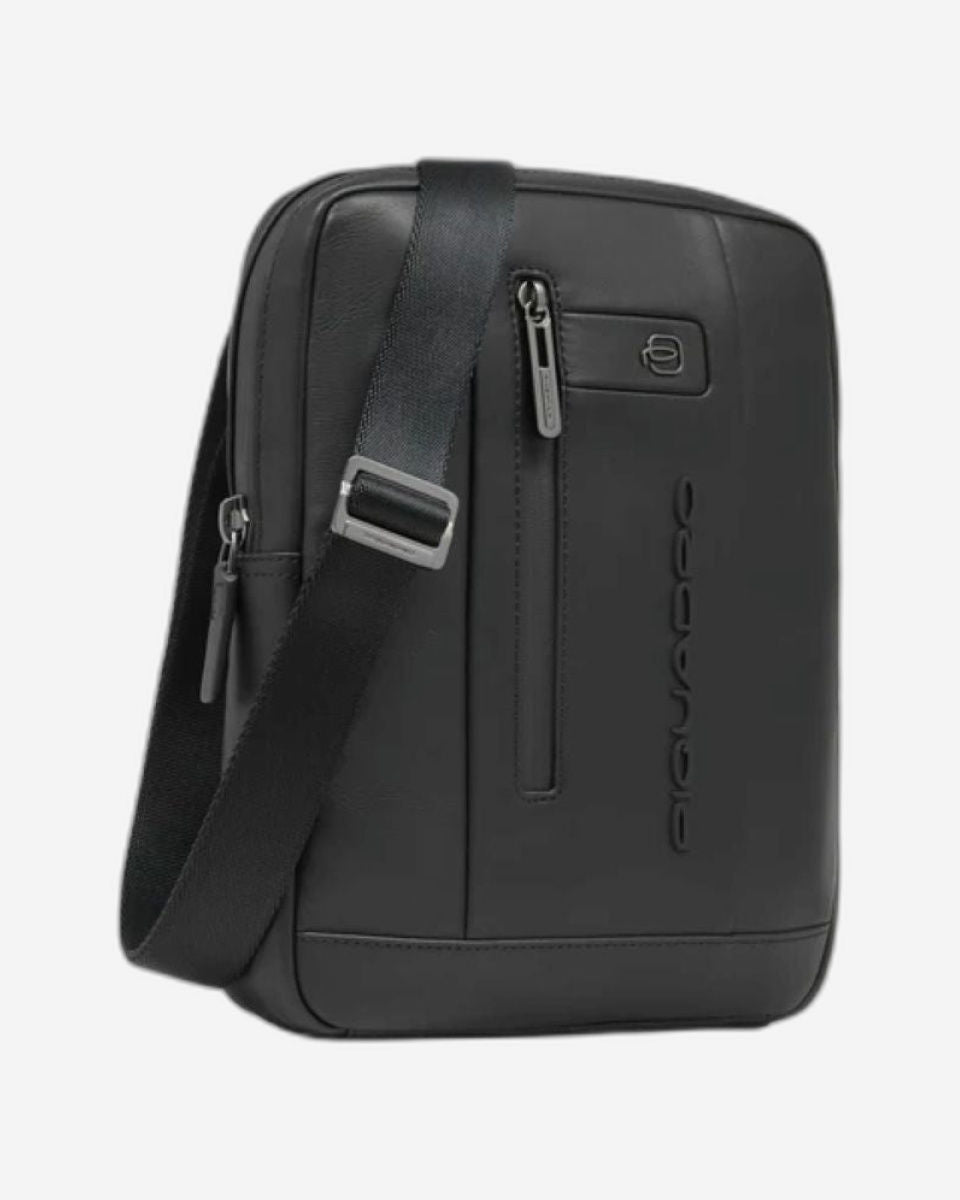 Piquadro Urban Ipad 10.5In/Ipad 9.7In Crossbody Bag Black CA1816UB00/N
