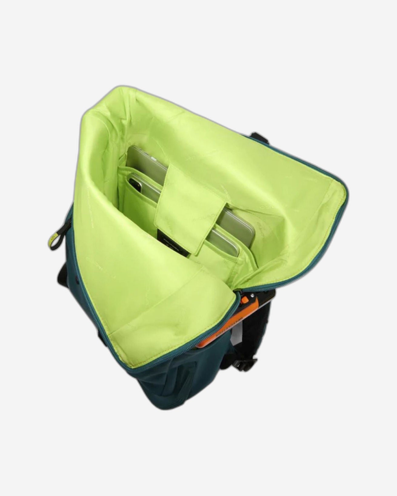 Piquadro Corner Wow Computer & iPad Backpack with Sternum Strap Green
