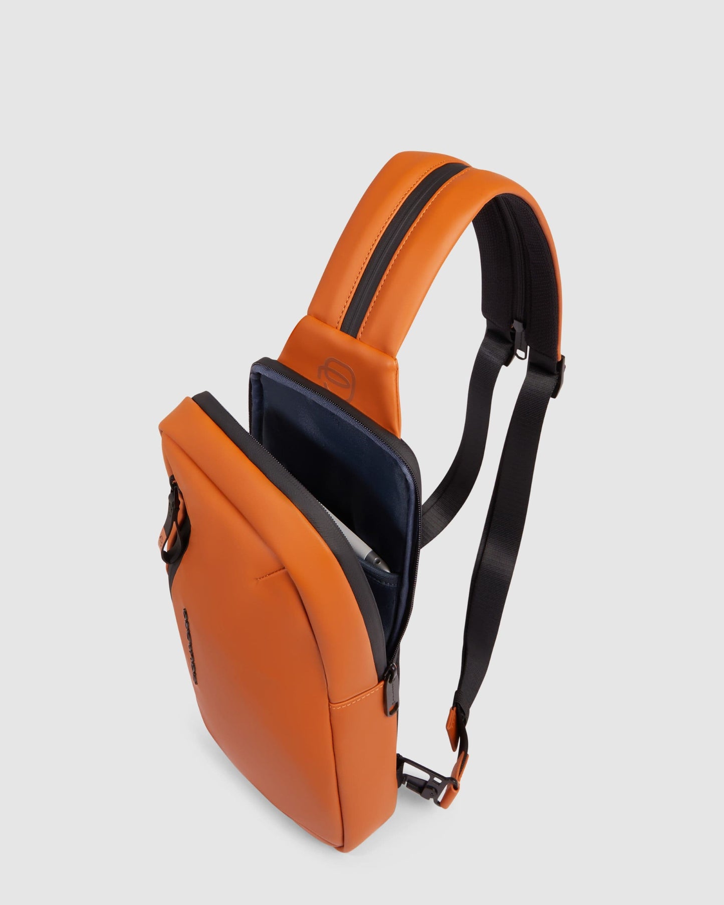 Piquadro iPad Mini Compatible Sling Bag Tobacco Brown