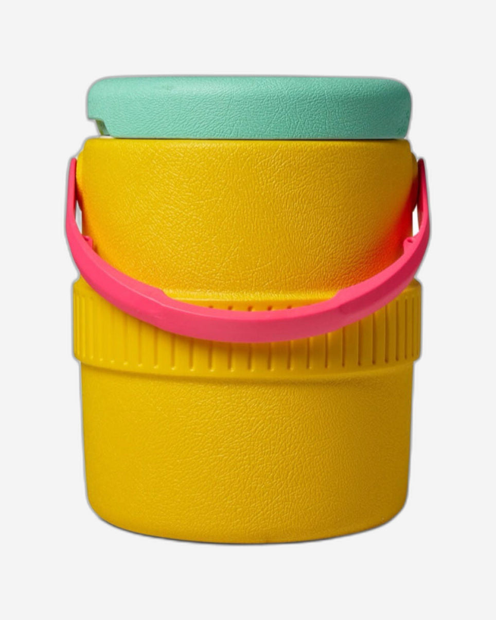 00031416-Igloo-Retro Barrel of Fun 2 Gallon Water Jug - Yellow