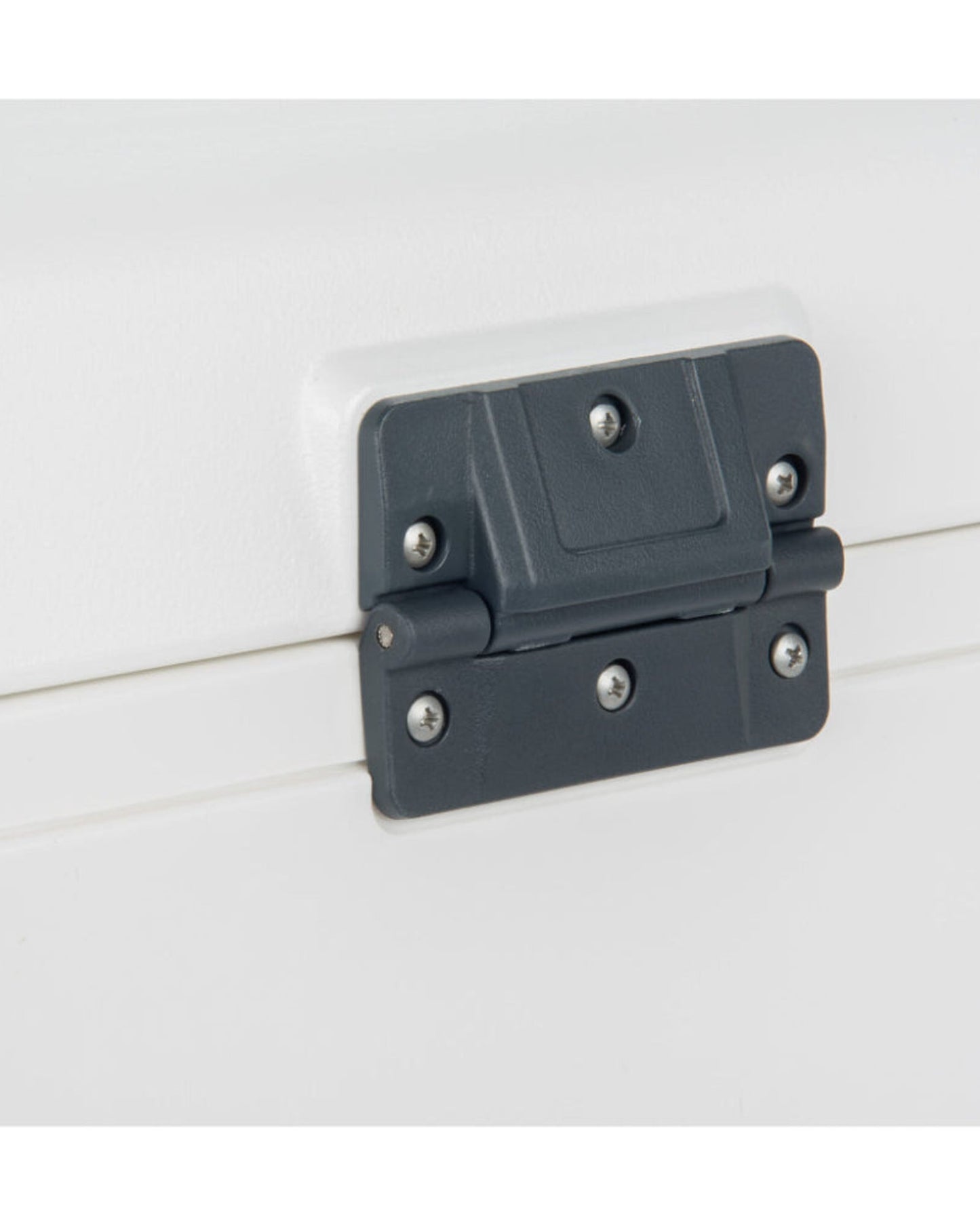 Igloo - Maxcold 165 Cool Box, White - 156 Litres