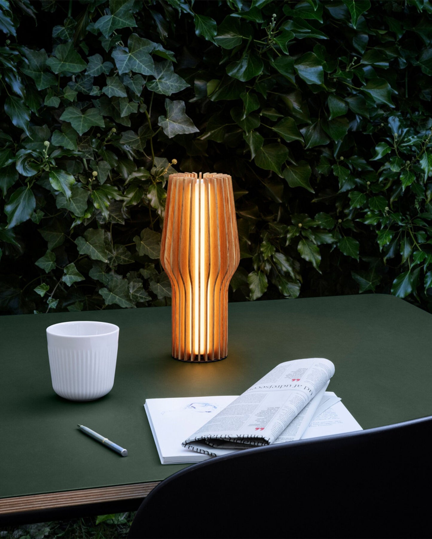 Eva Solo 571381 Radiant LED Battery Lamp  Oak