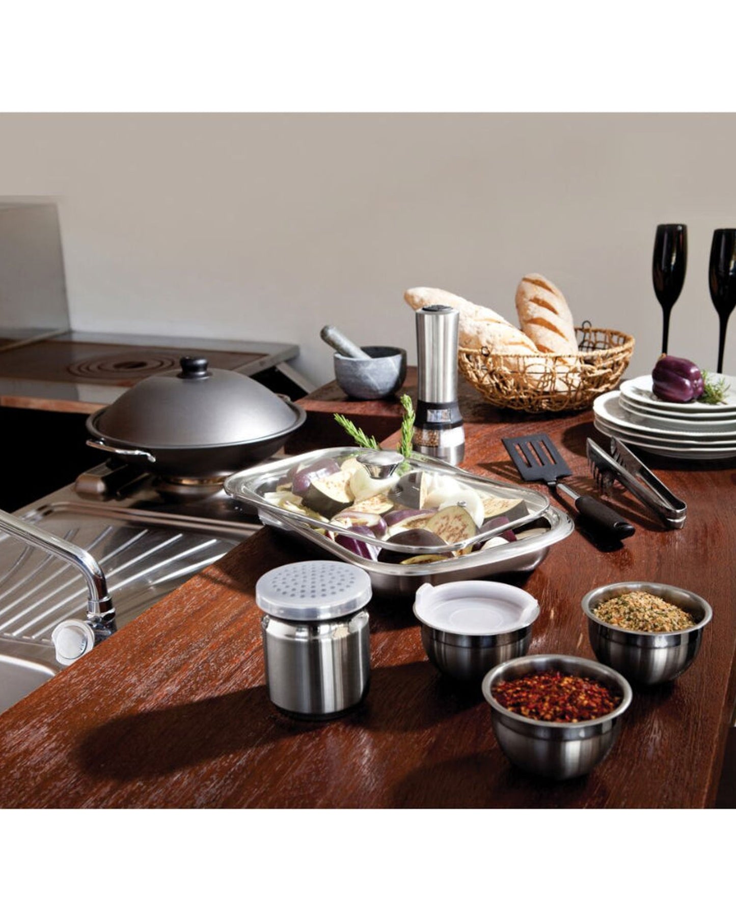 Tramontina Utility Pepper Shaker