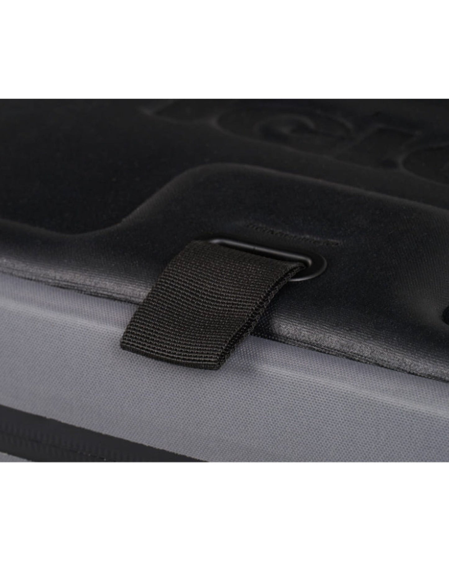 Igloo - Trailmate® 30-Can Cooler Bag - Carbonite