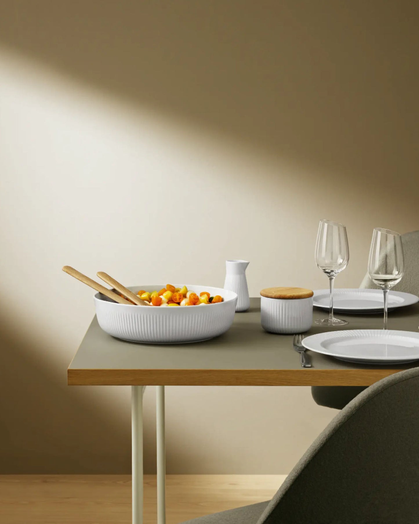 Eva Solo 887292  Salt cellar with lid & spoon Nova