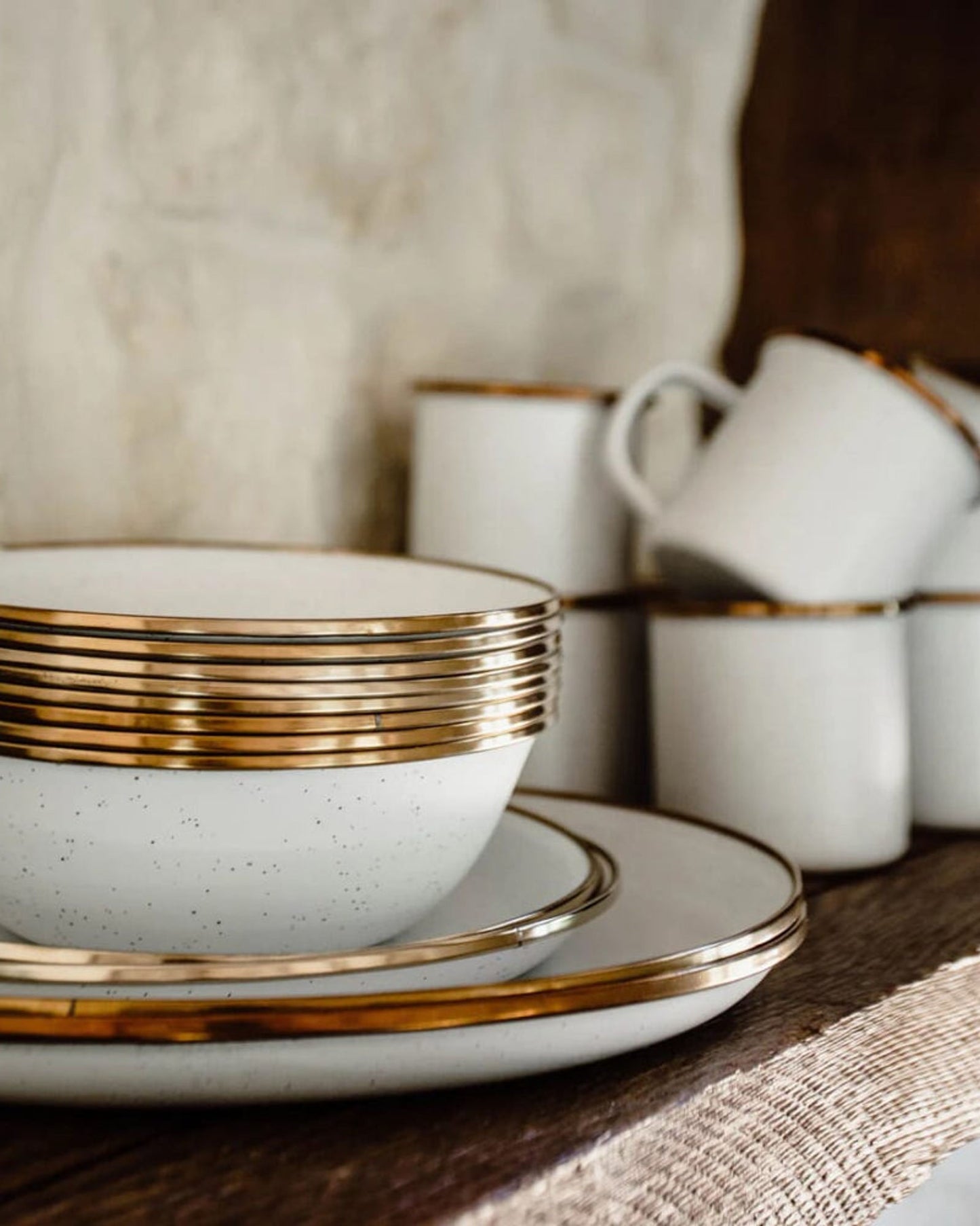 BareBones - Enamel Plate Eggshell - set of 2