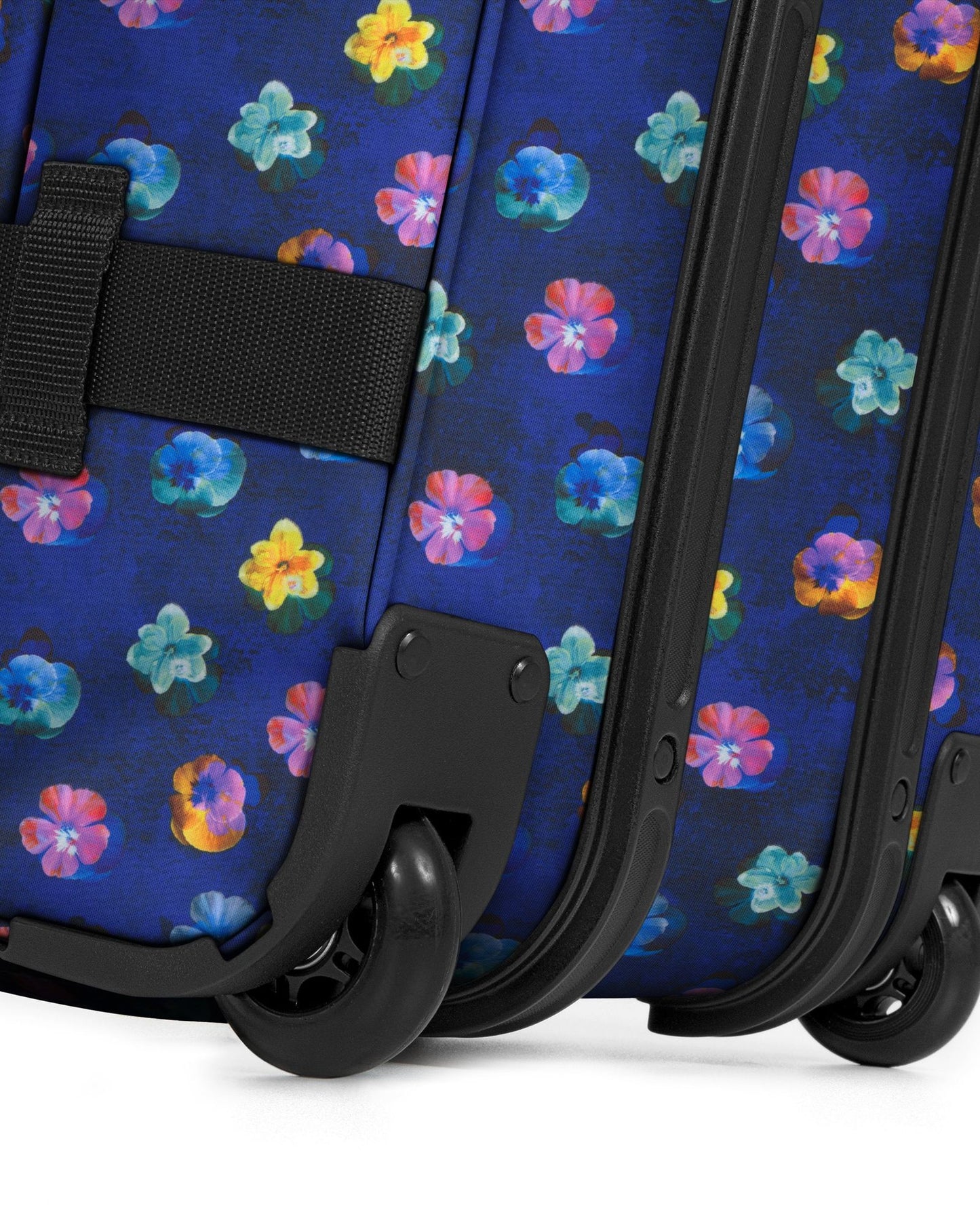 Eastpak Transit'R M Flowerblur Navy Medium Soft Luggage