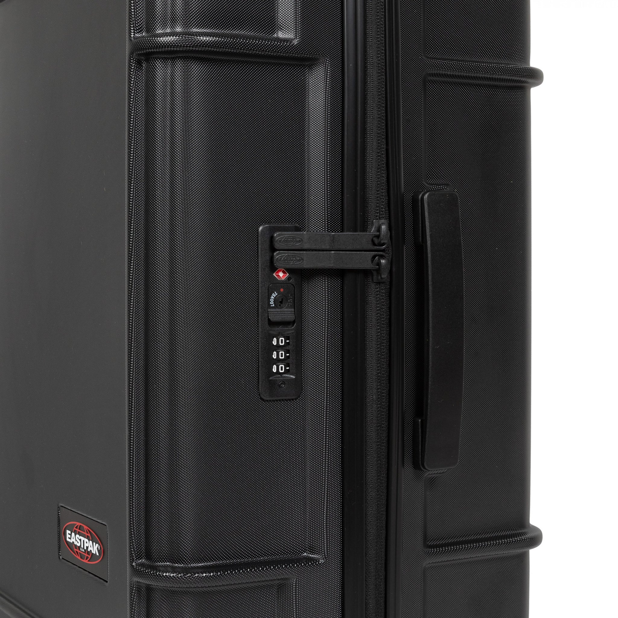 Eastpak Resist'R Zip M Black Luggage