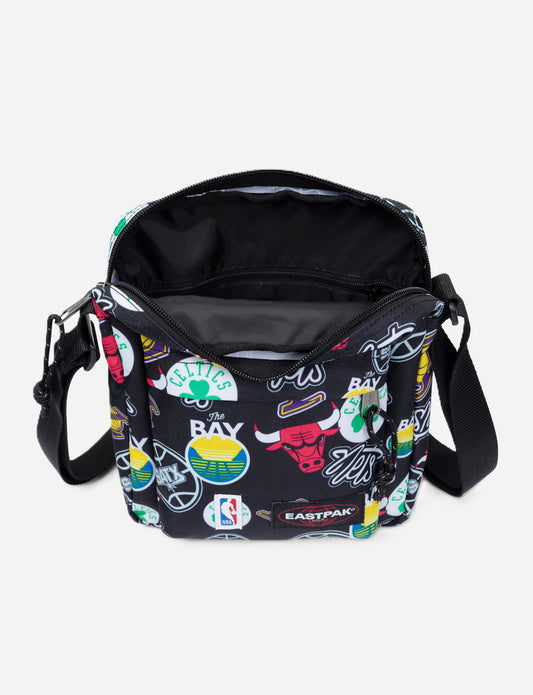 Eastpak Arcade Mini Bag Nba Teampattern Mini Bag