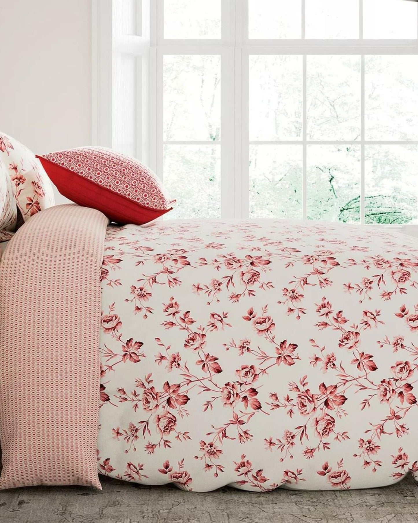 V & A "Garden Rose" Duvet Cover Set in Pink