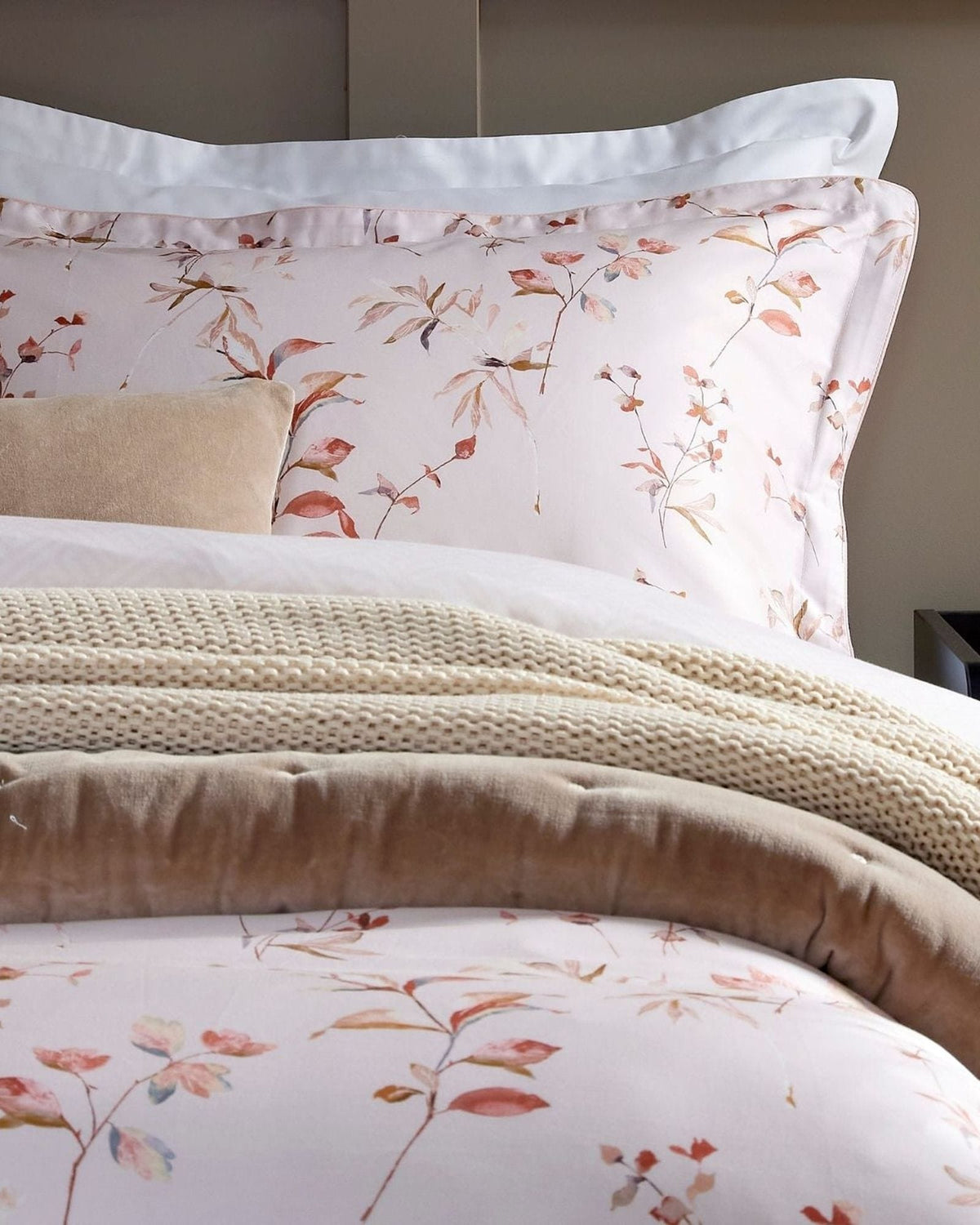 Christy Hampton Bedspread Rose
