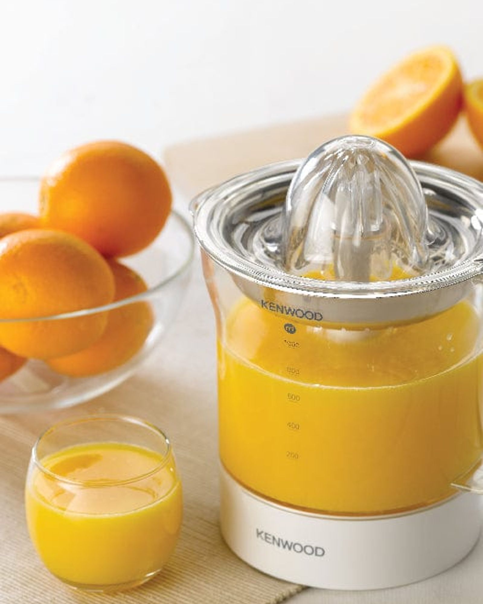 Kenwood Centrifugal Juicer + Kenwood Citrus Juicer