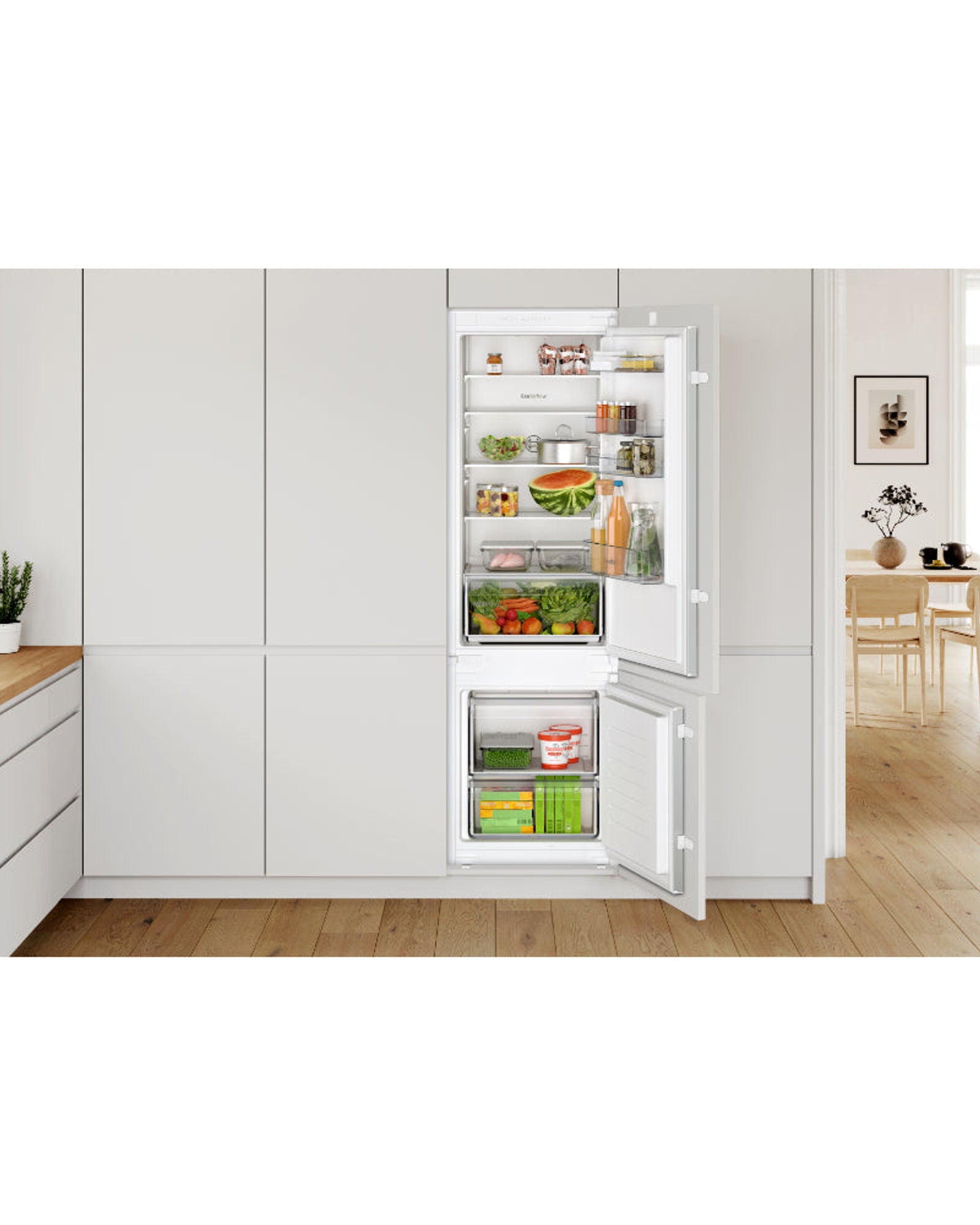 Bosch Series 2 Built-In Fridge-Freezer Refrigerator with Freezer at Bottom 177.2x54.1cm