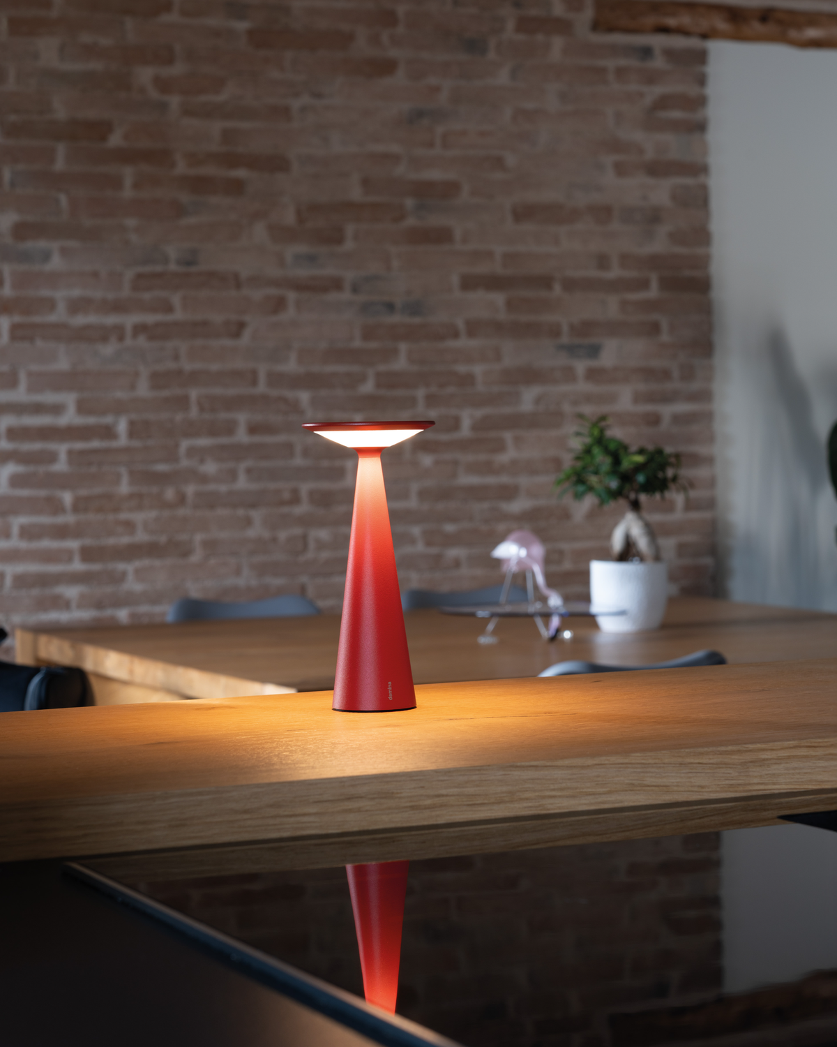 Zafferano Damina Table Lamp Matt Red No Plug