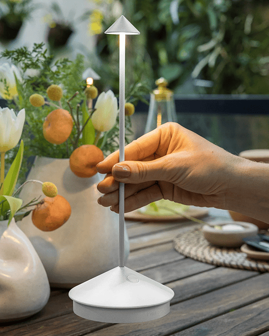 Zafferano Pina Pro Lamp Matt White