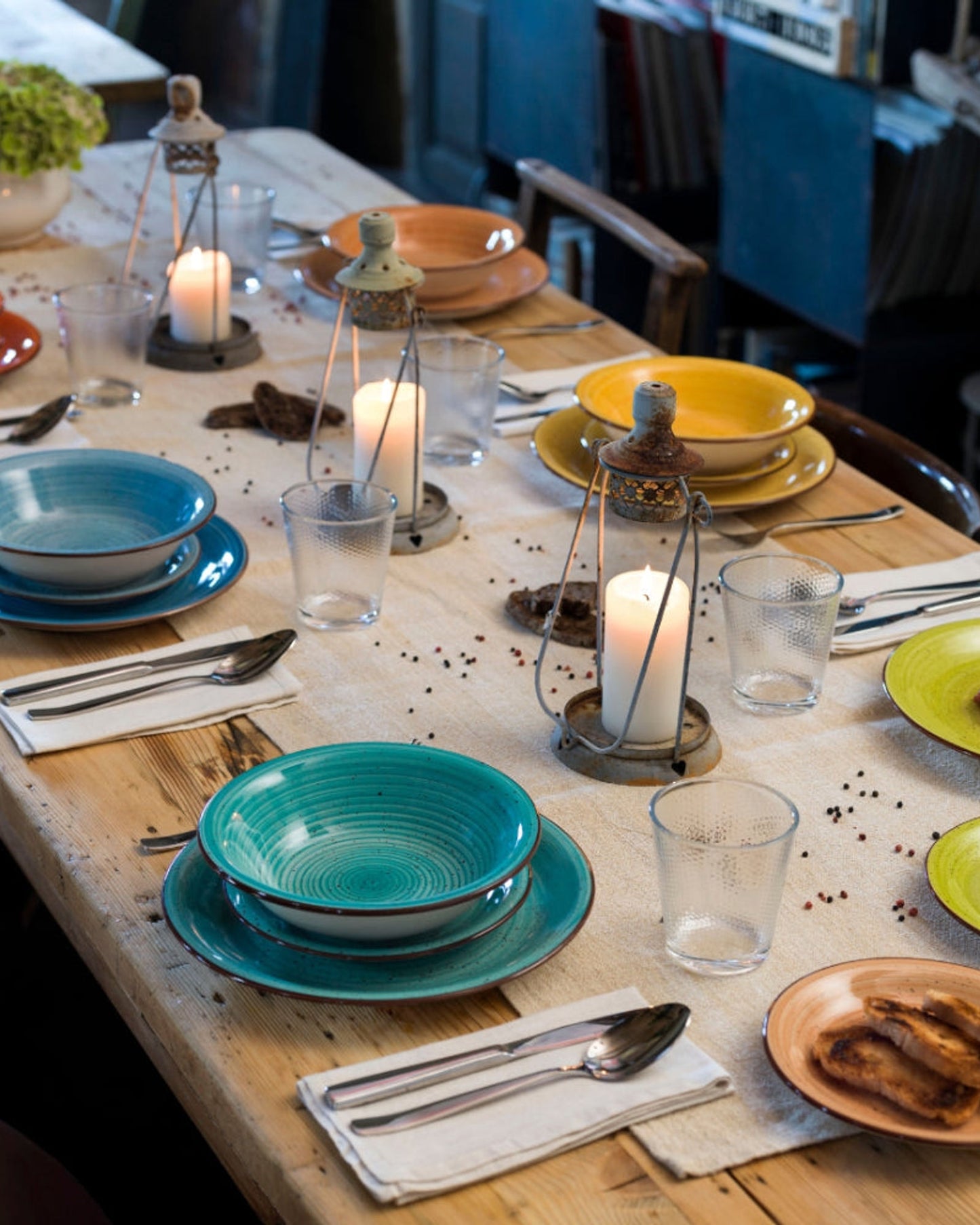Tognana Dinner Set 18Pc Louise Art & Pepper
