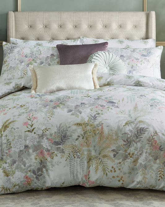 Laura Ashley "Linlithgow" Duvet Cover Set in Pale Lavender