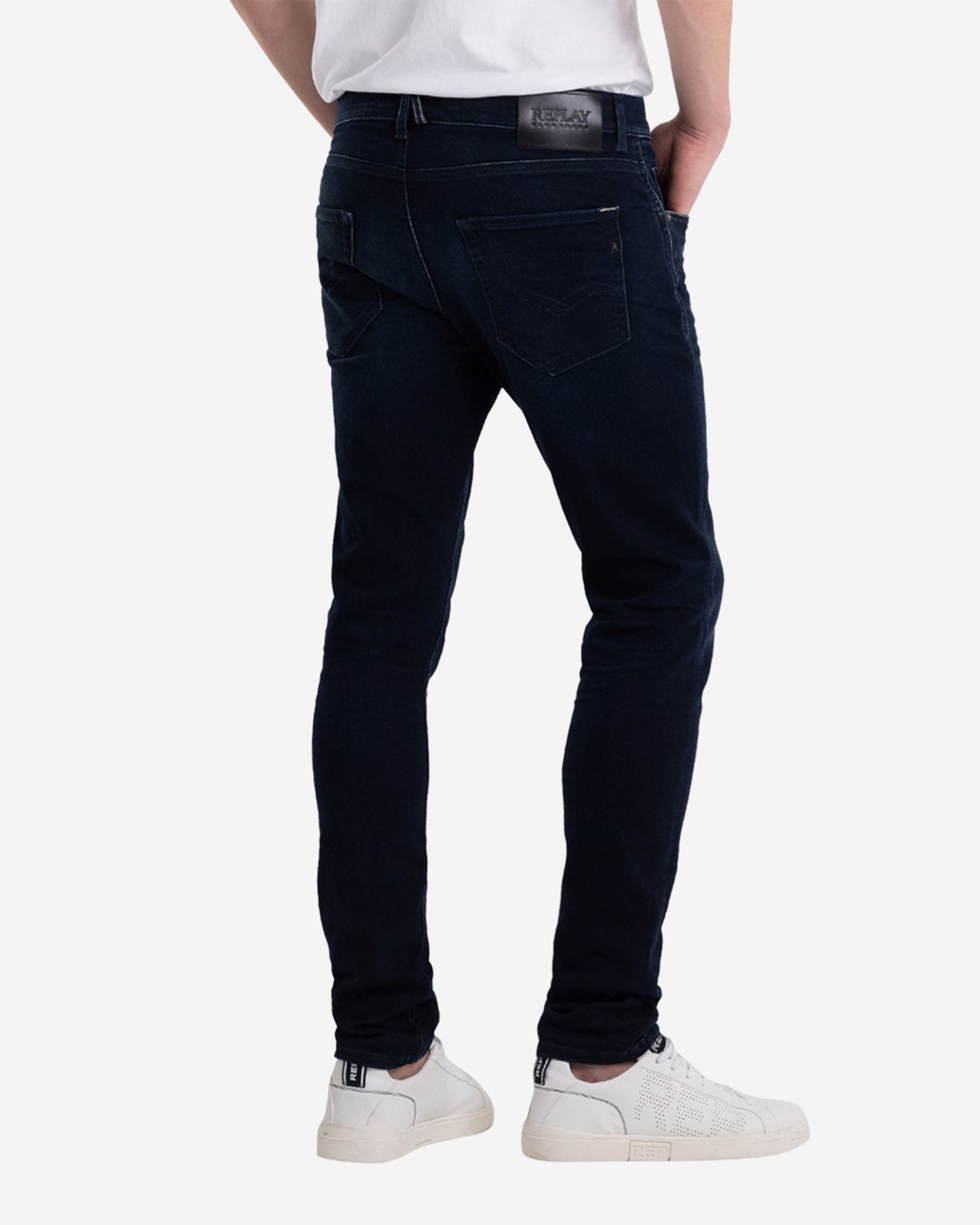X-L.I.T.E. Slim Tapered Fit Mickym Jeans