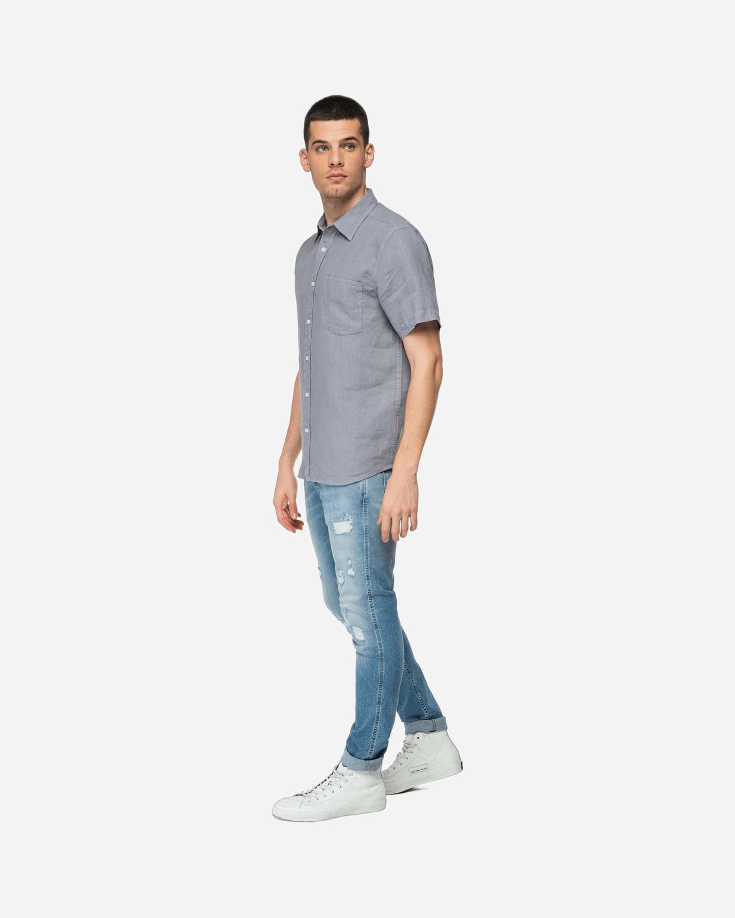 Short-Sleeved Shirt With Foliage Print