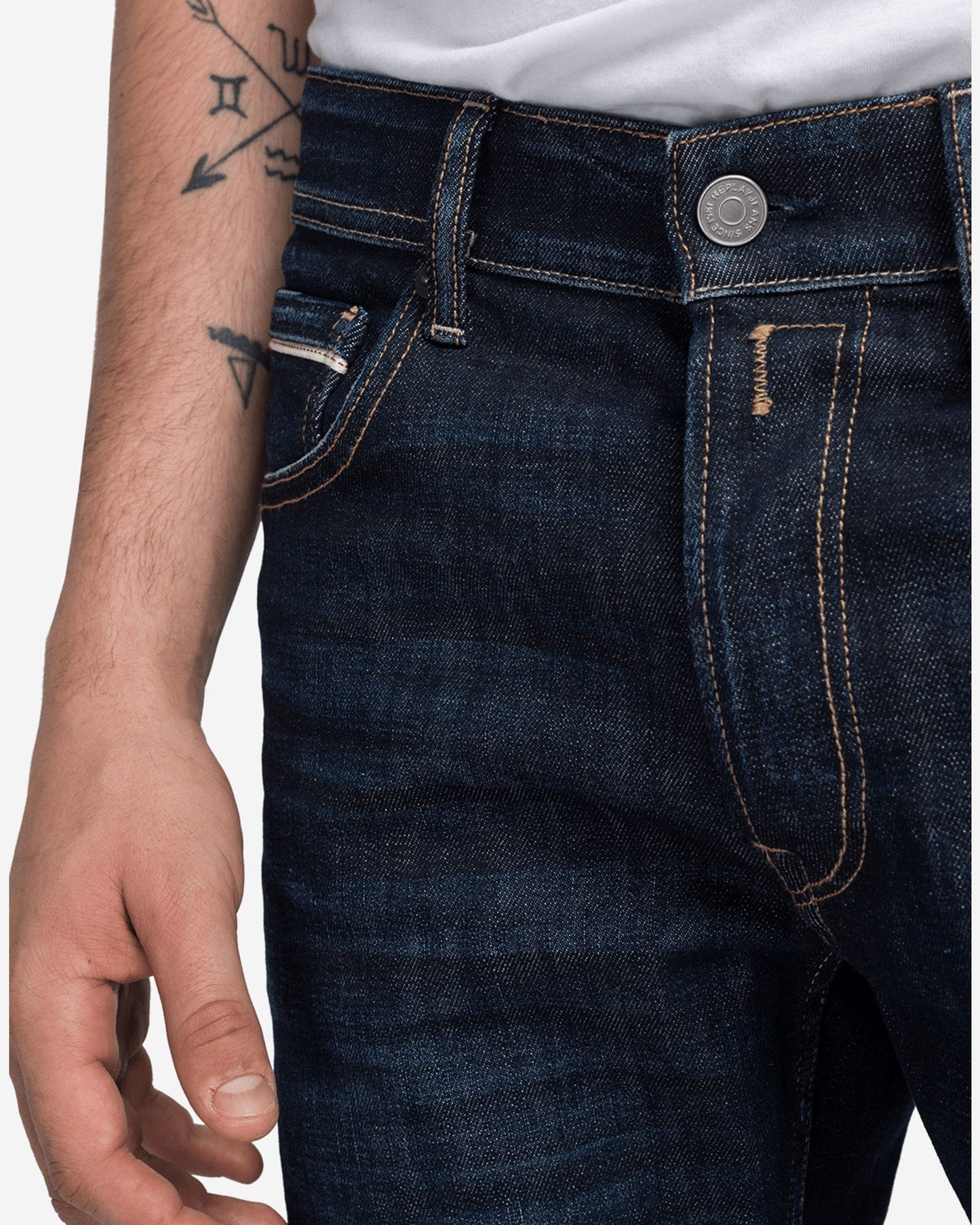 STRAIGHT FIT GROVER JEANS