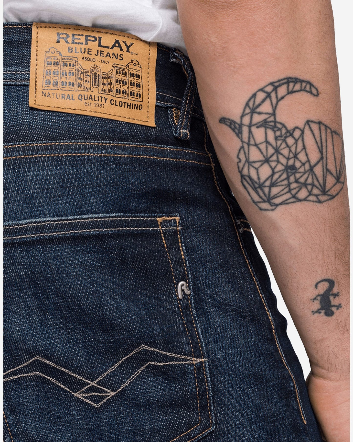 STRAIGHT FIT GROVER JEANS