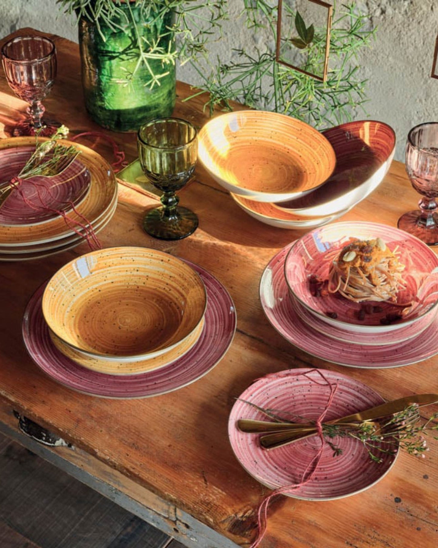 Tognana Macis 18-Piece Porcelain Dinnerware Set – Warm Multicolor