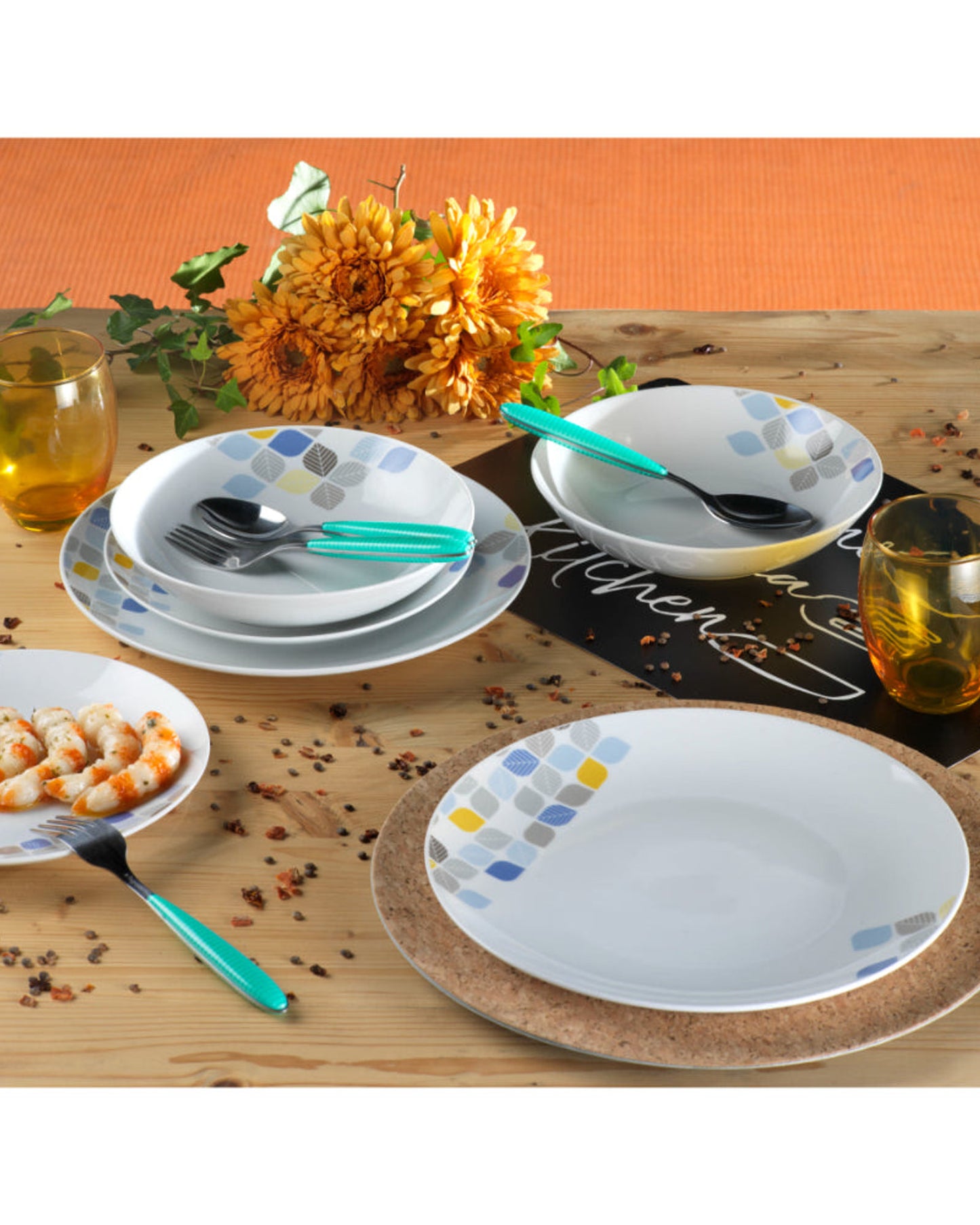 Tognana White Table Set 18 pcs (Dinner plate, Soup plate, Dessert plate)  - Metropolis Amelia