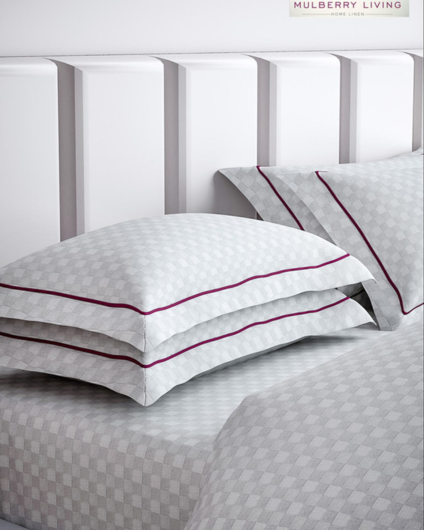 Mulberry Living Cotton Queen Fitted 300TC Urban Grid White