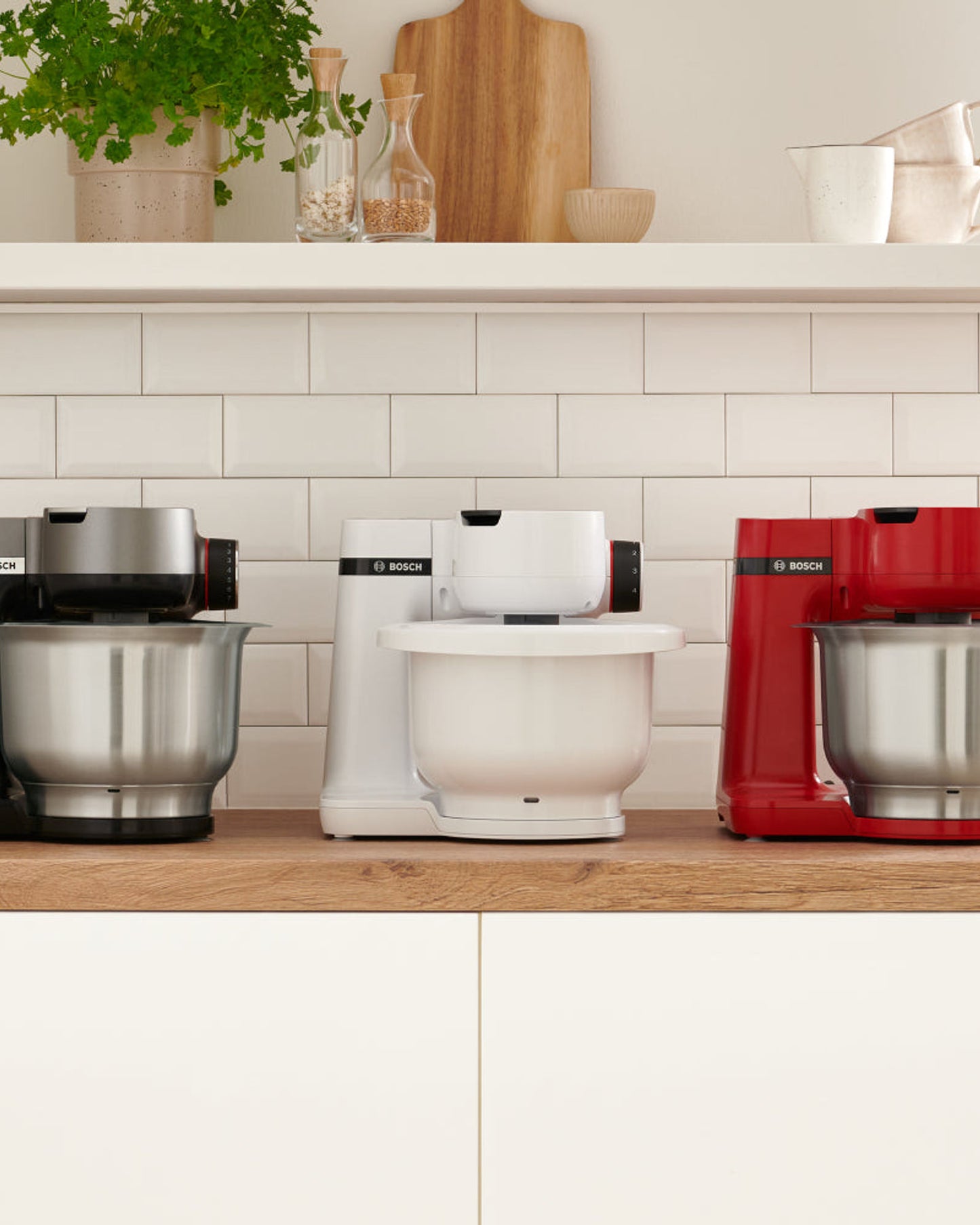 Bosch Kitchen Machine 3.8L 700W