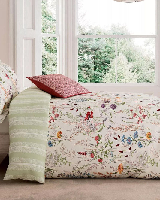 V & A "Blythe Meadow" Duvet Cover Set in Multi