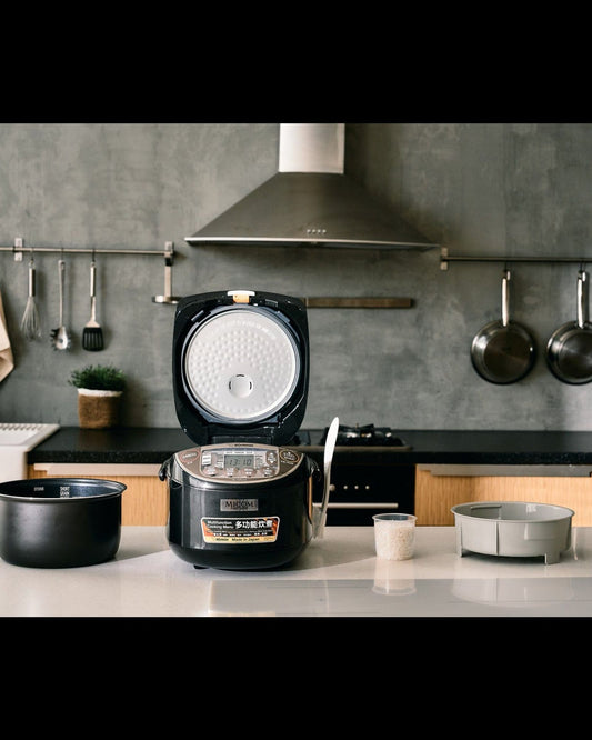 Zojirushi 1.8L -Metallic Black Electronic Rice Cooker/ Warmer