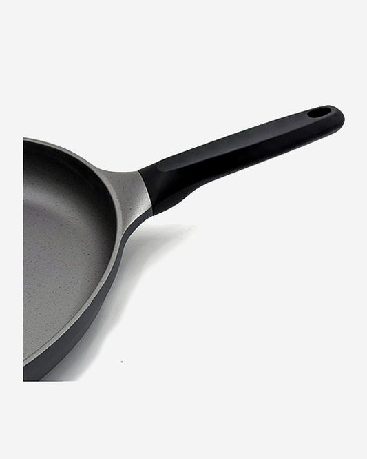Prestige Cast Fry Pan 20Cm