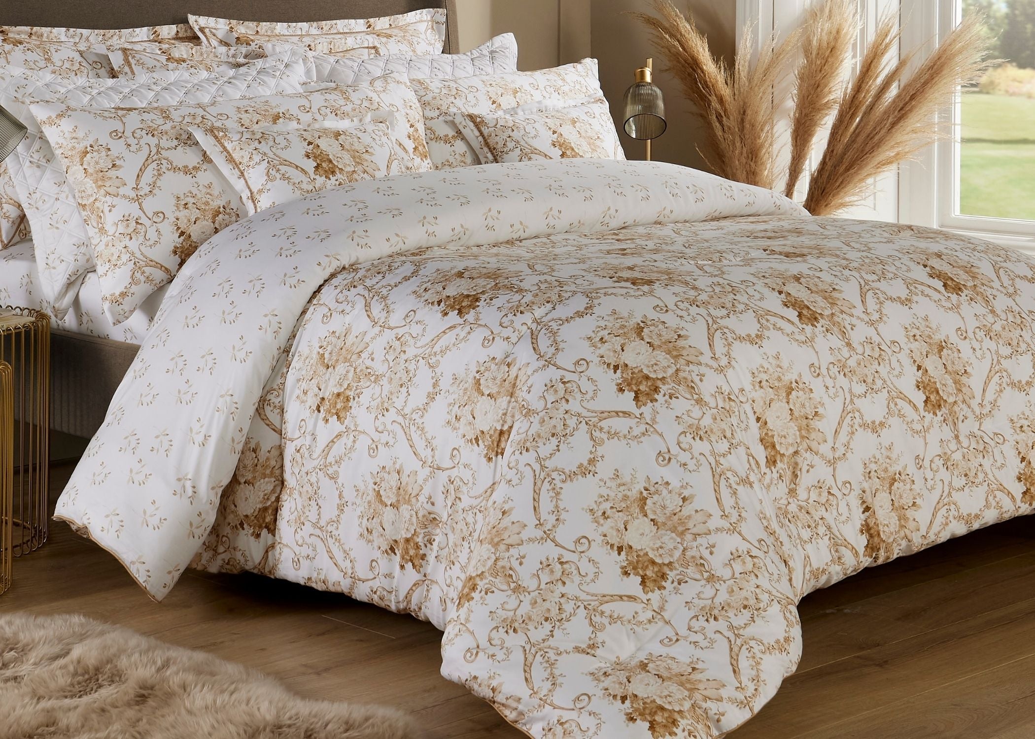 Christy "Paris" Comforter - Sheet Sets