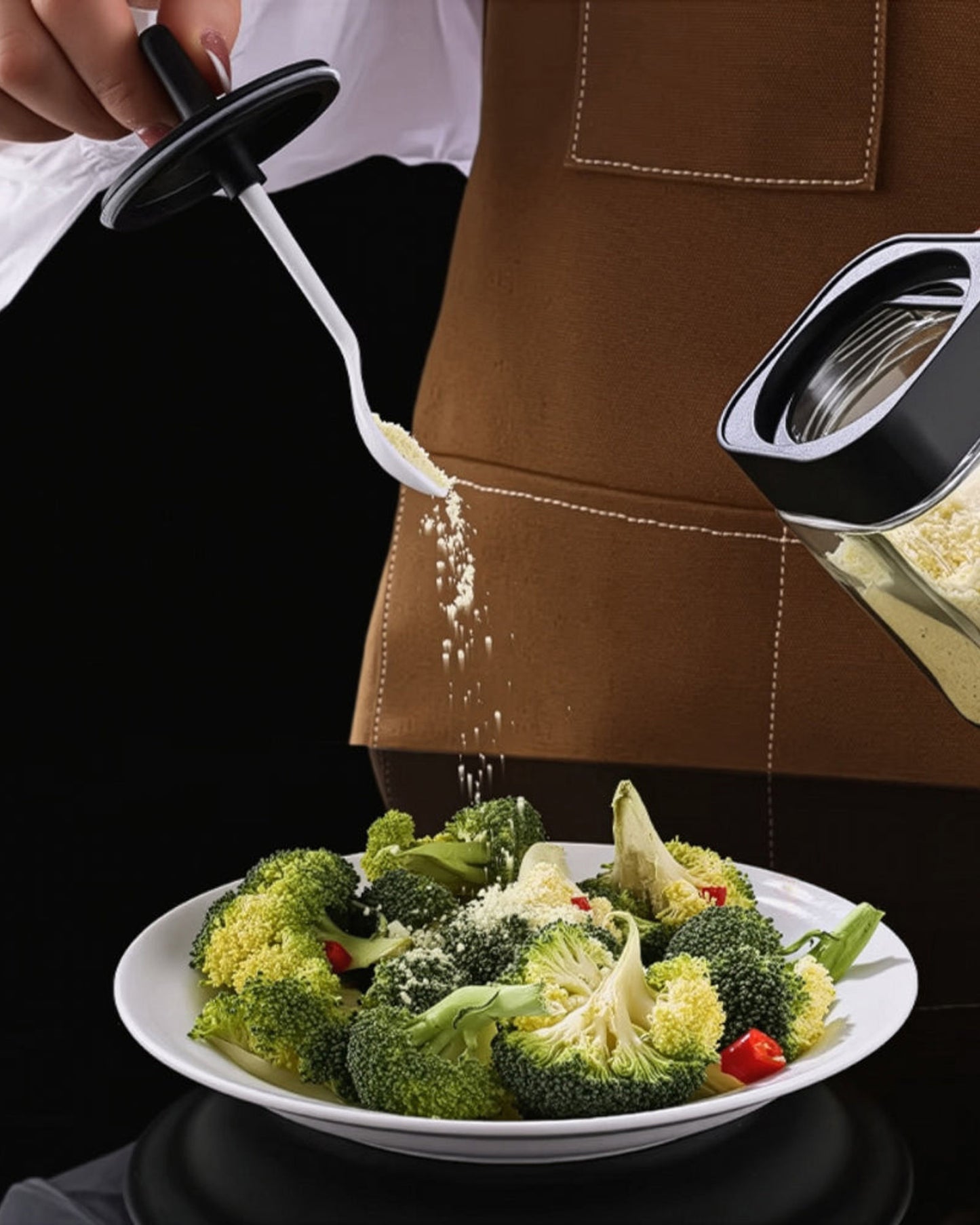 Cuisine Art Soda Lime Glass Spice Jar with Spoon, Transparent, 400ml