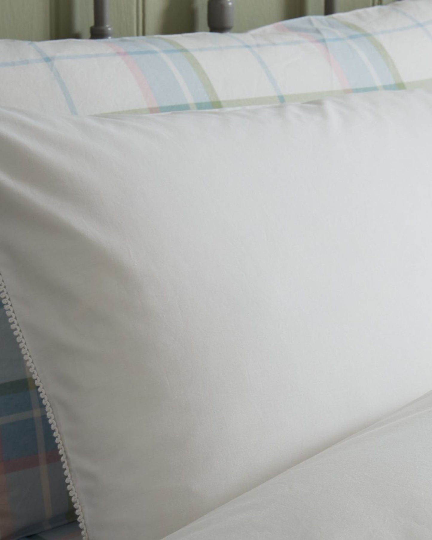 Laura Ashley "Rianne" Duvet Cover Set in White