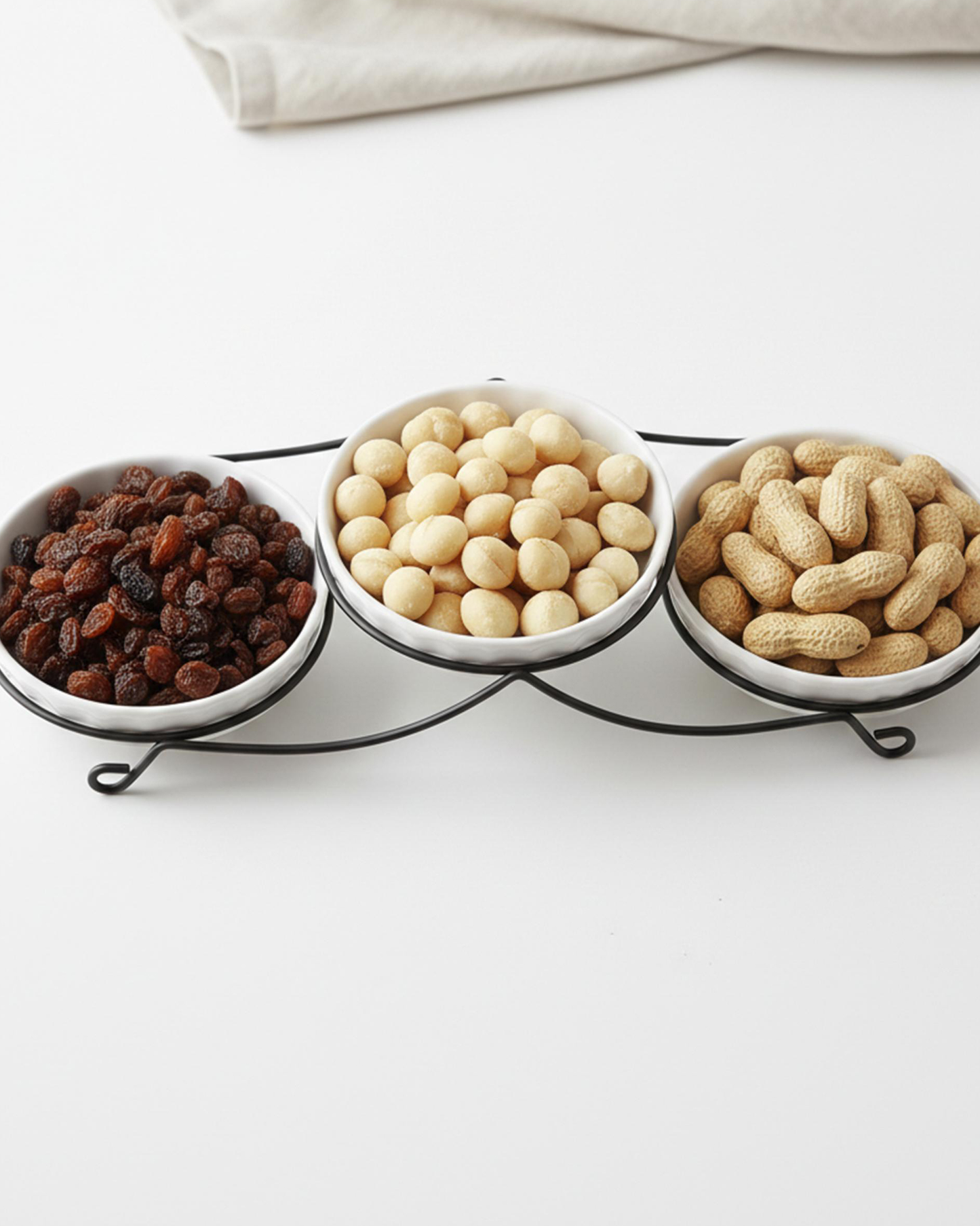 Shallow Round Bowl Set with Metal Stand