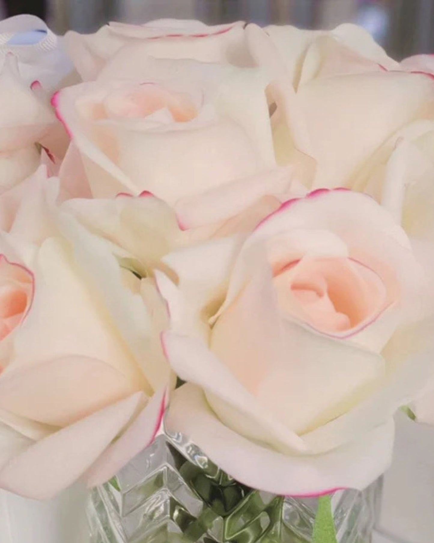 "Rose Buds Herringbone Bouquet" in Glass Vase with Artificial Silk Flowers
