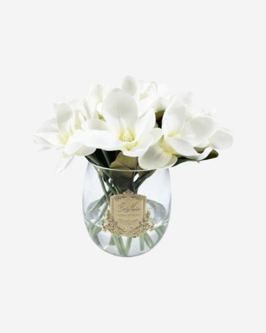 "Round Magnolia Bouquet" in Glass Vase with Artificial Silk Flowers