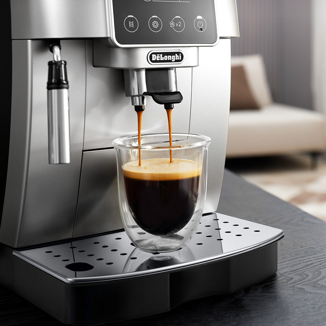 De'Longhi Fully Automatic Coffee Machine MAGNIFICA START Bean-to-Cup Espresso Machine Perfect for Espresso, Americano, Cappuccino, Latte Macchiato- ECAM220.31.SB Silver/Black ( 2 Years Free Extended Warranty)