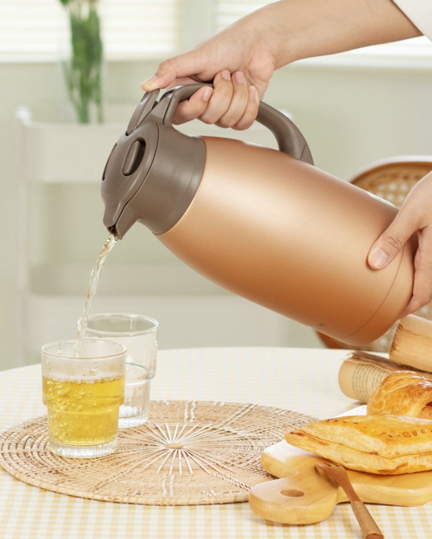 Zojirushi  Handy Pot 1.9L Matte Copper