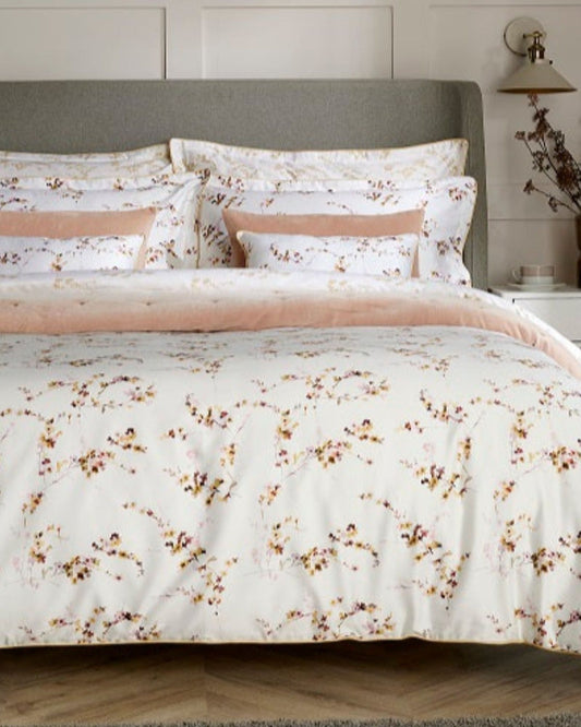 Christy "Saiko" Comforter Bedspread Sets in Buttercup