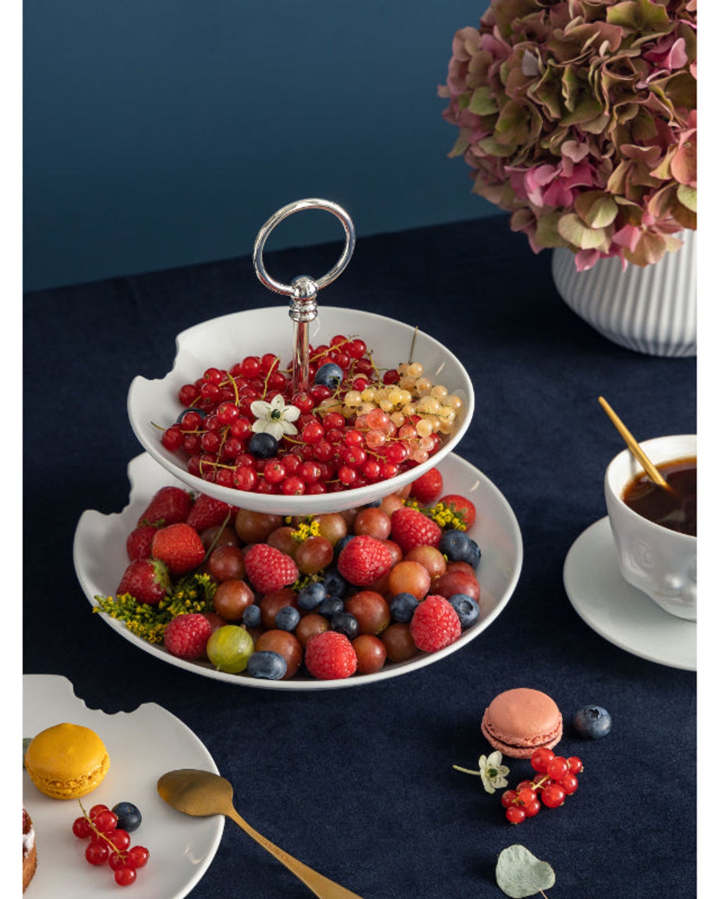 58 Products Food-Tempel - 2 Levels (2 deep plates with bite)