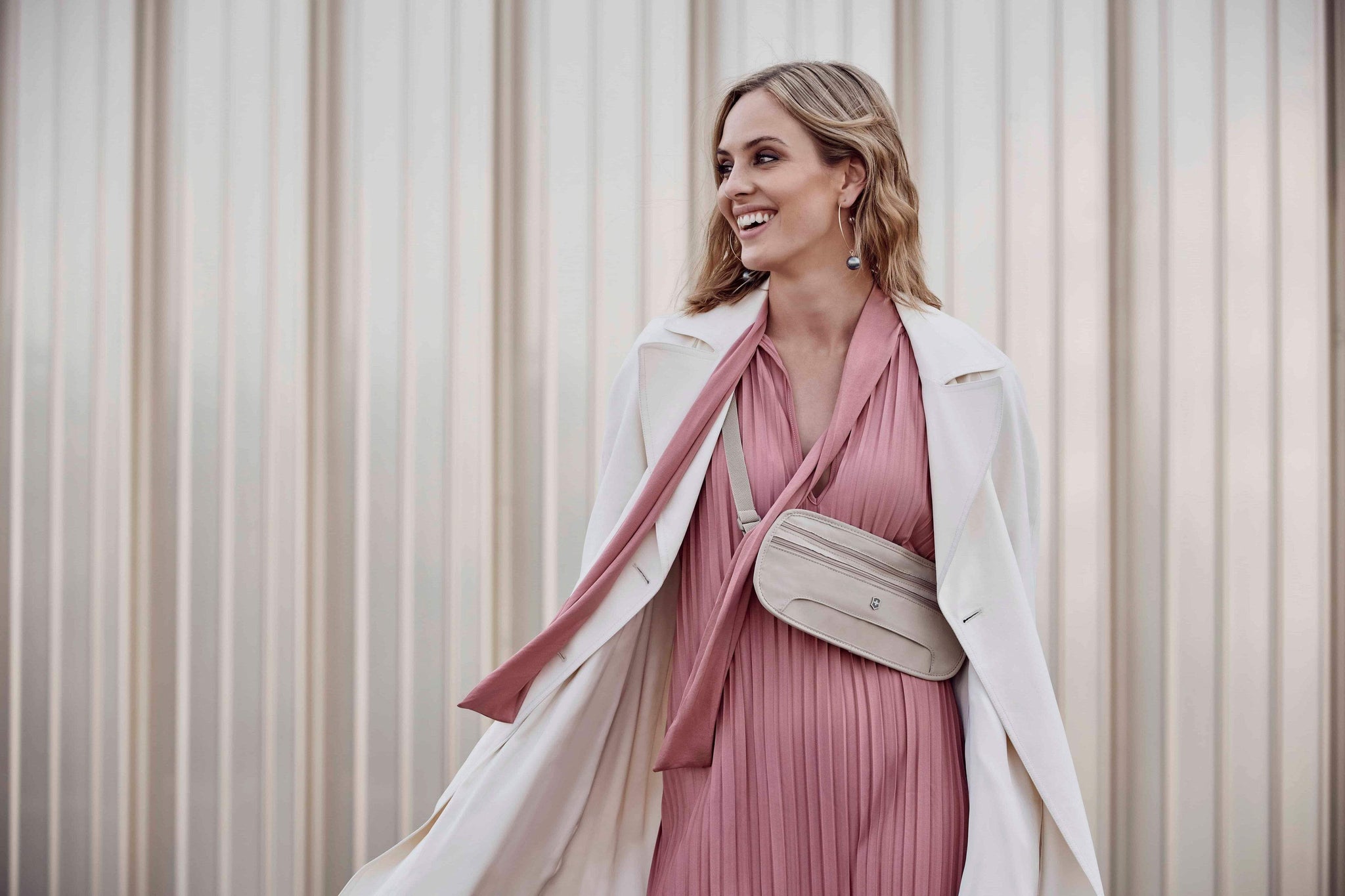 Victorinox Deluxe Security Belt Bag