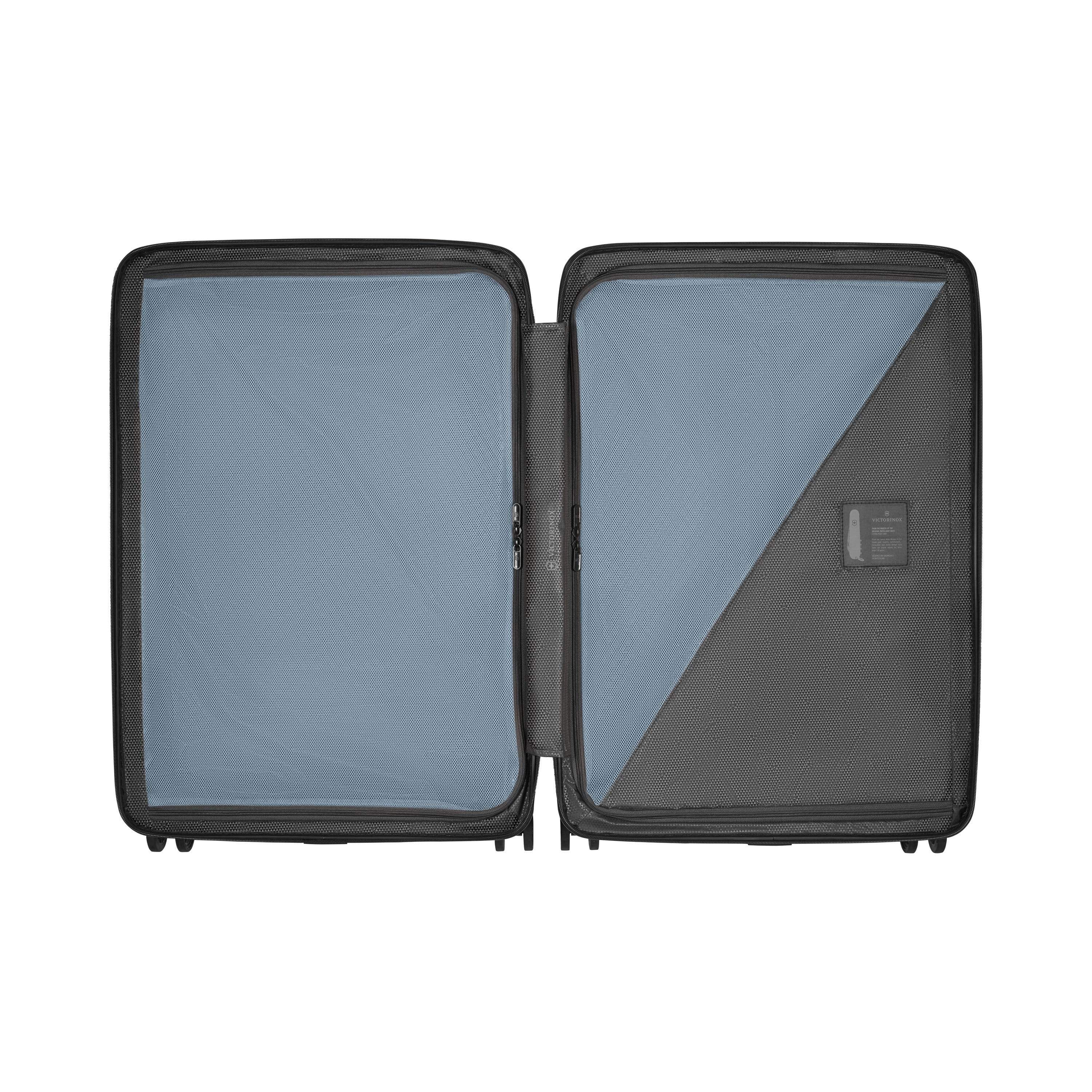 Victorinox Airox Luggage
