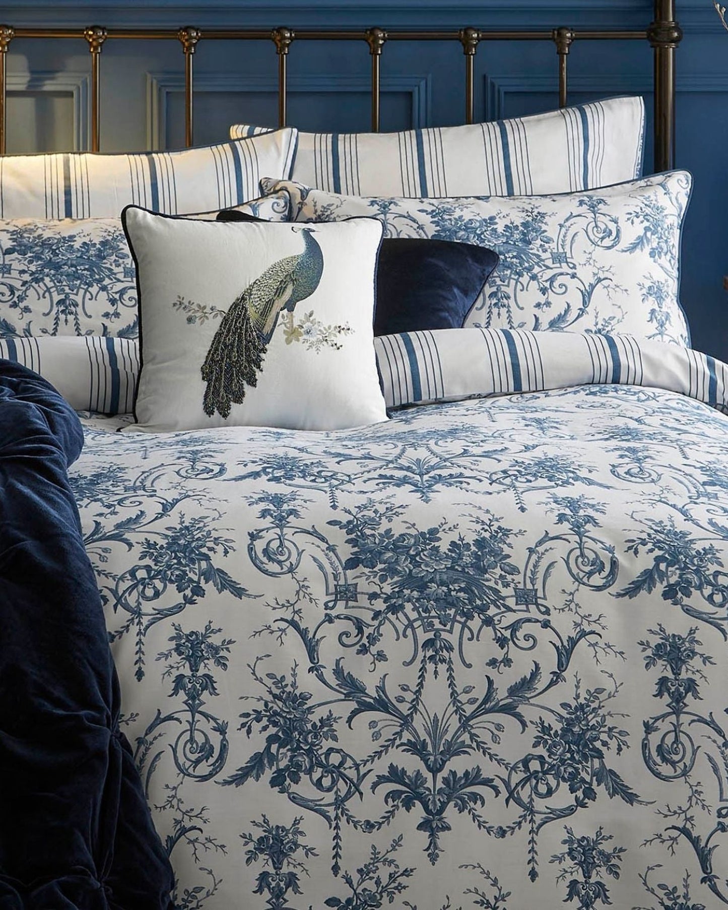 Laura Ashley "Tuileries" Duvet Cover Set in Midnight