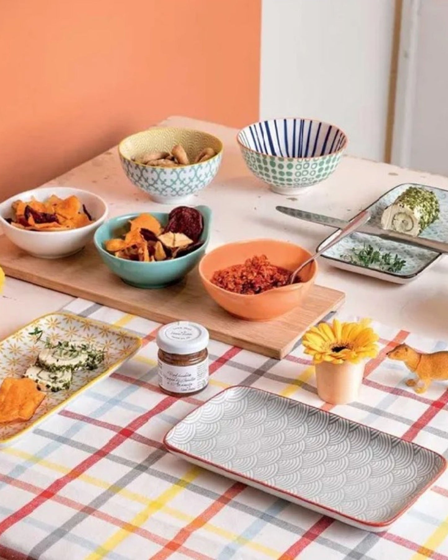 Tognana Nairobi Set Of Bowls With Tray 3 Pcs