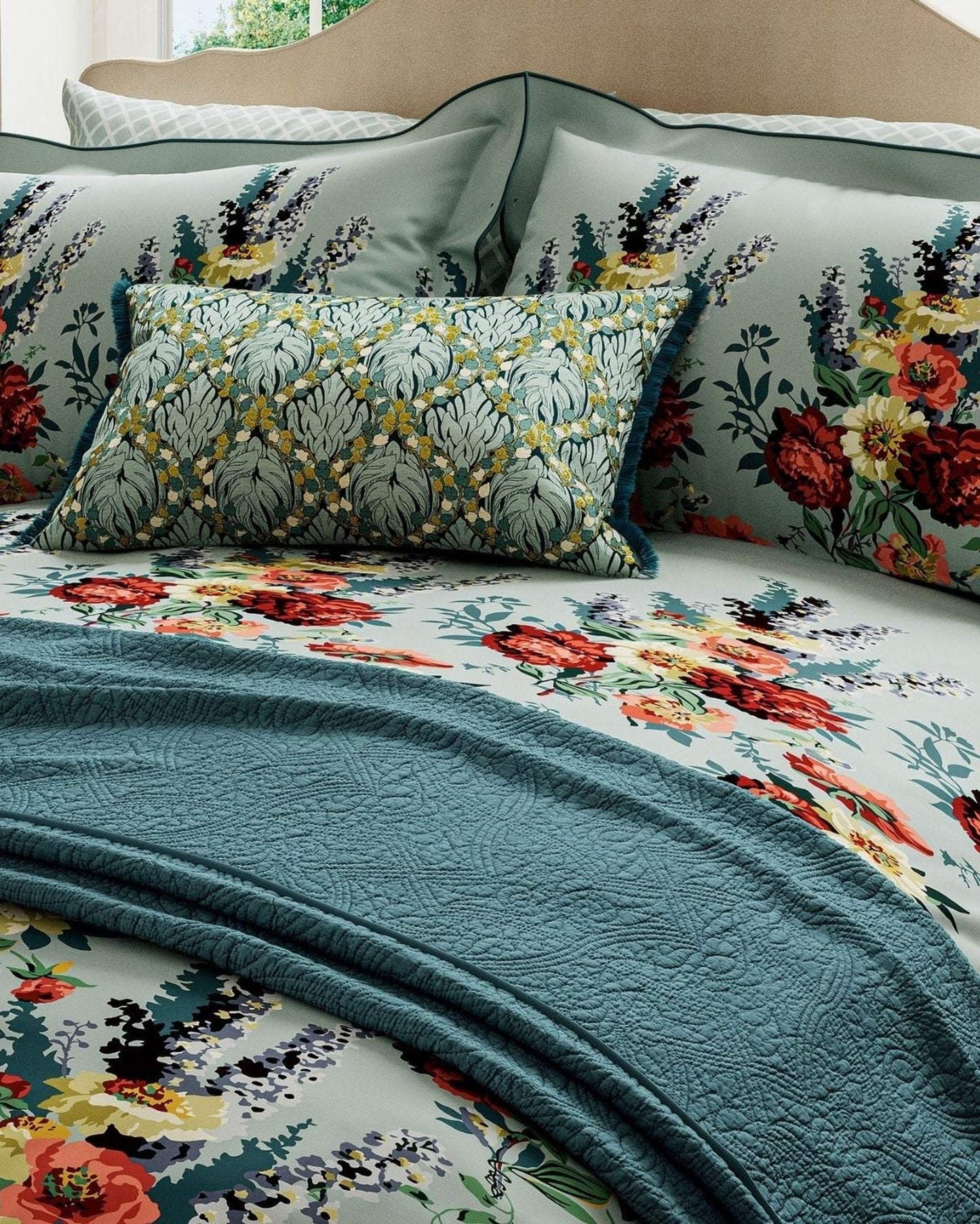 V & A "Botanical Harmony" Duvet Cover Set in Soft Teal