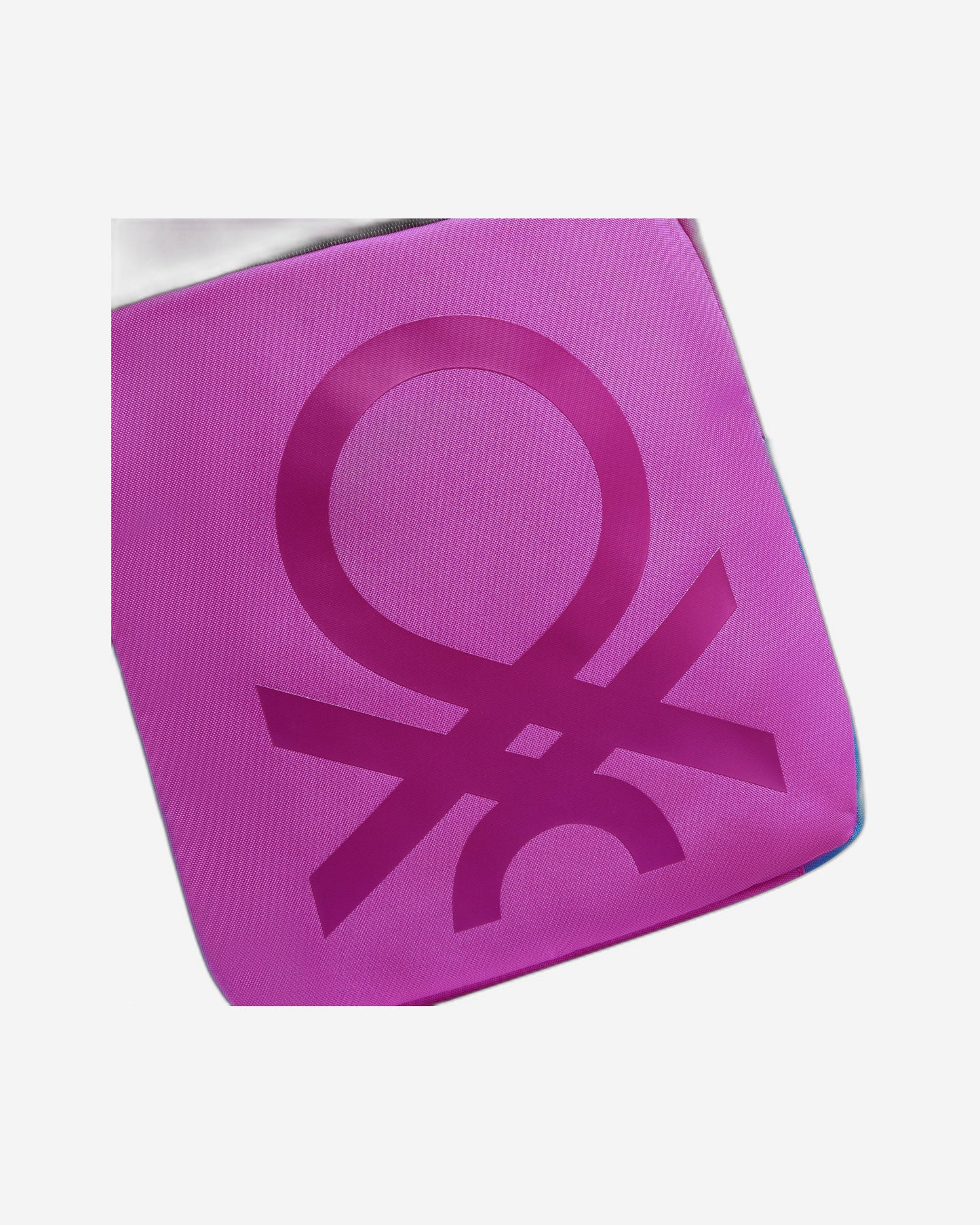 UCB Fabrica Round 15.6'' Laptop Backpack