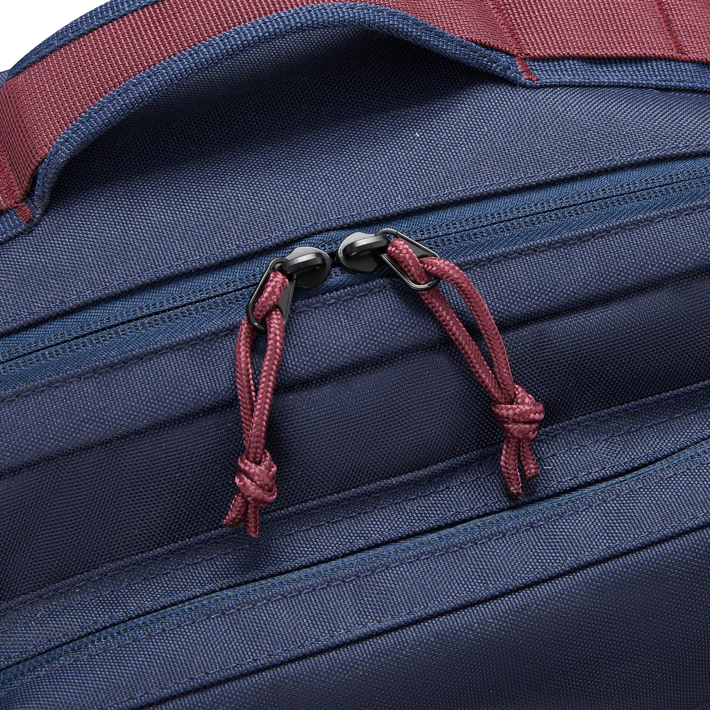 Jeep JS011B Versatile 26L Capacity Multipurpose Backpack