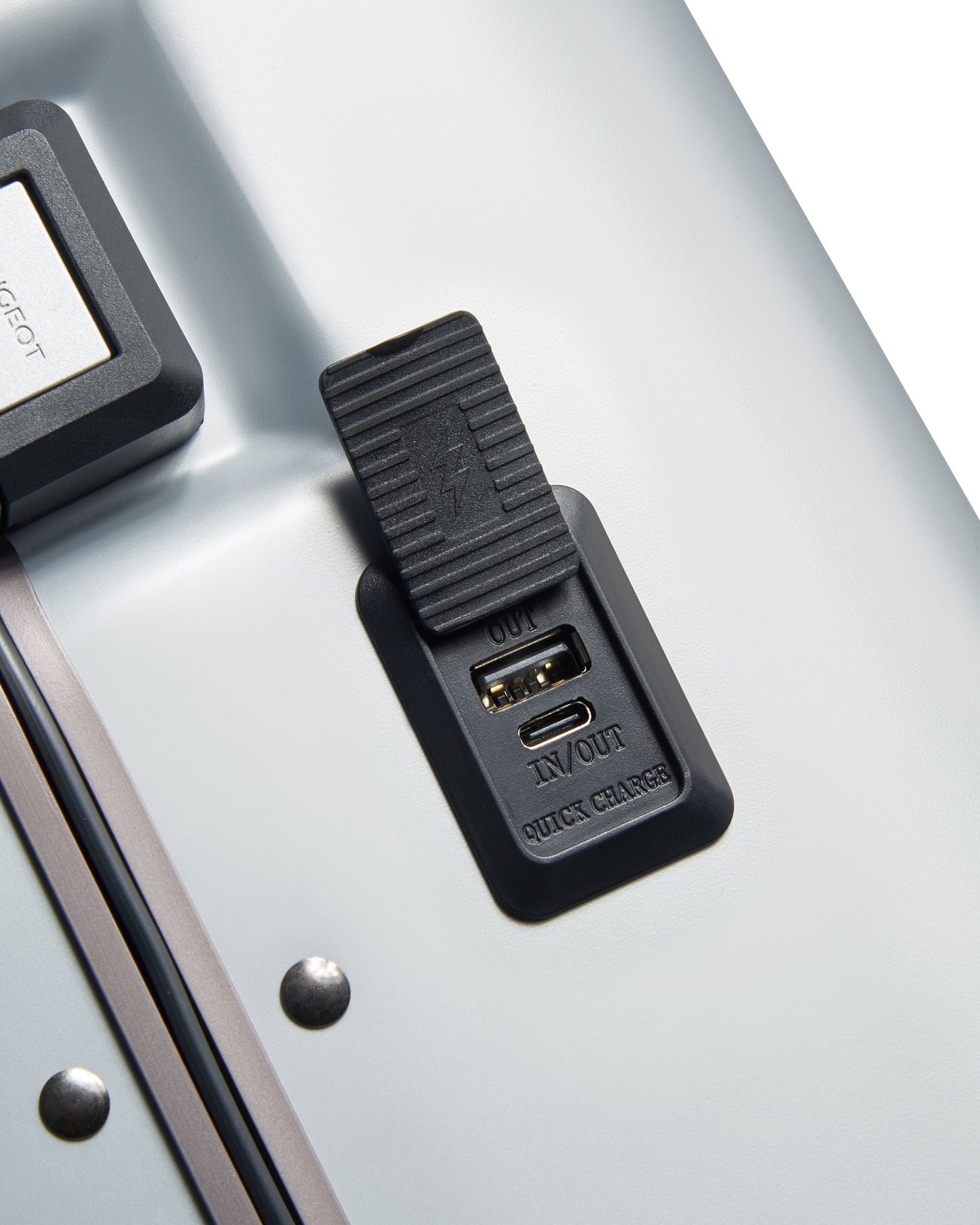 Peugeot Voyages Travel 55cm Hardcase 4 Double Wheel Cabin Luggage Trolley